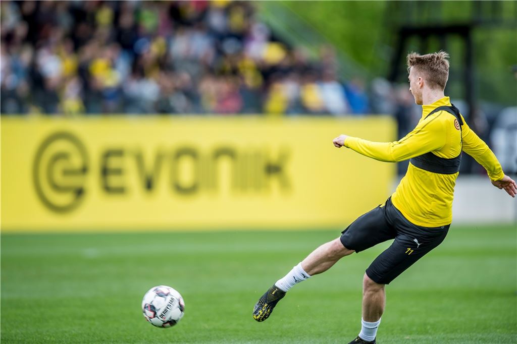 Reus Witsel Co tragen einzigartige Puma BVB Derby FuBballschuhe Nur Fussball